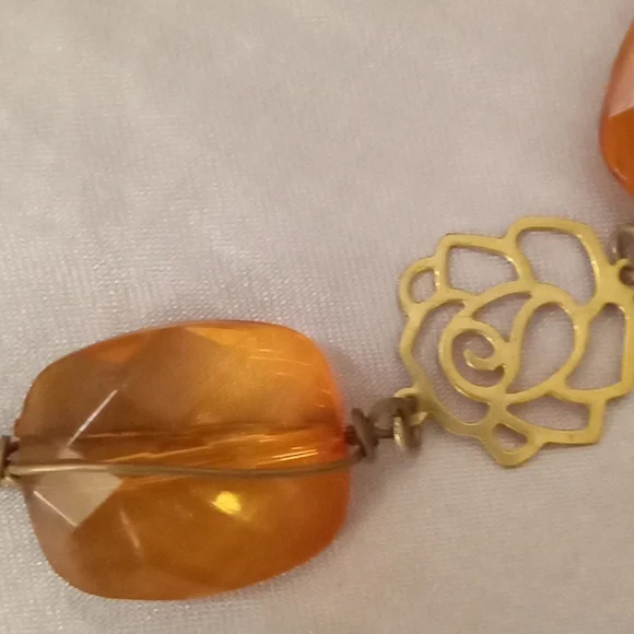 Antique Necklace - Picture 2 of 4